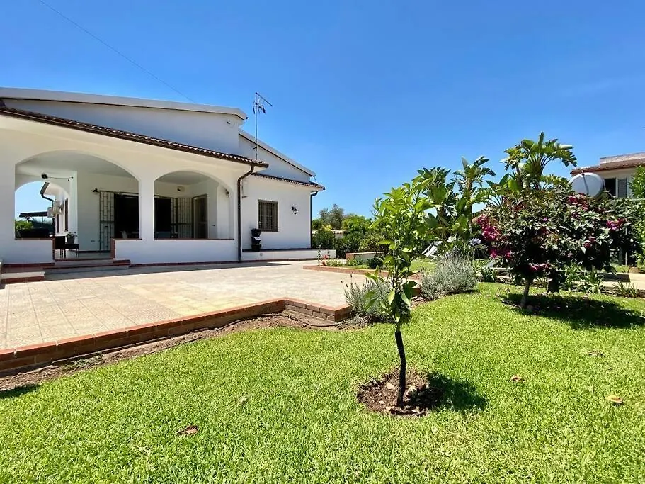 Villa Sanremo Fontane Bianche